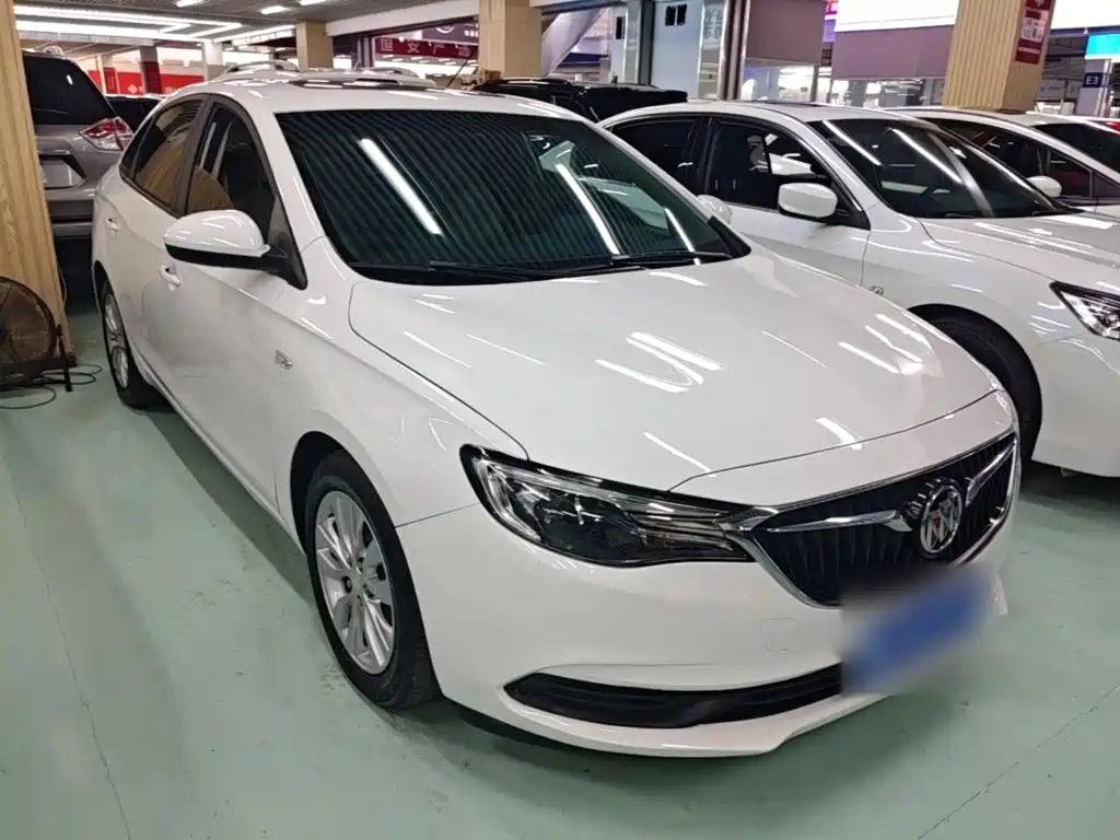 Buick Excelle — миниатюра 4