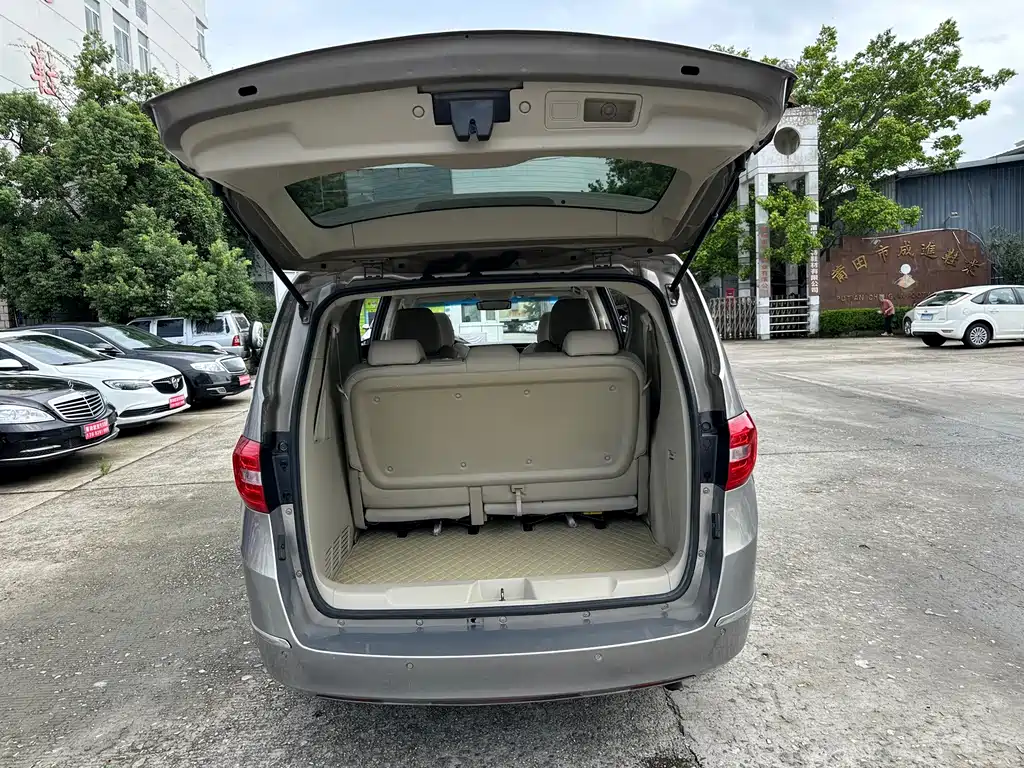 Buick GL8 — миниатюра 15