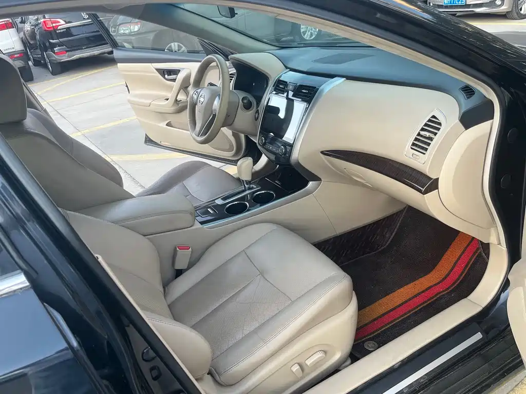 Nissan Teana — миниатюра 8