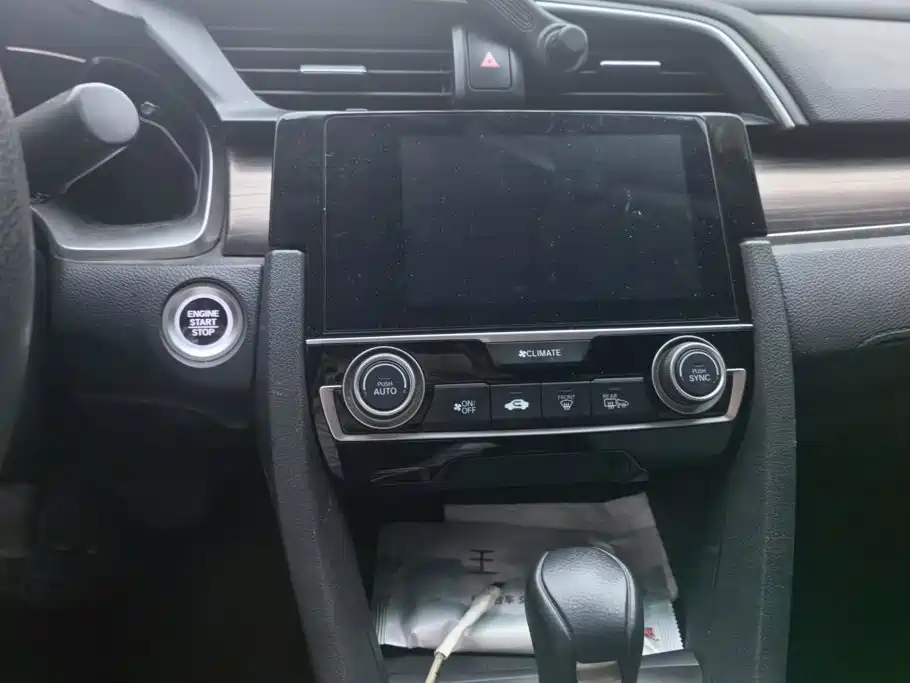 Honda Civic — миниатюра 13