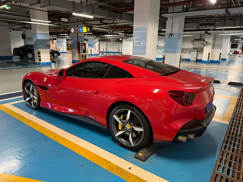 FERRARI PORTOFINO