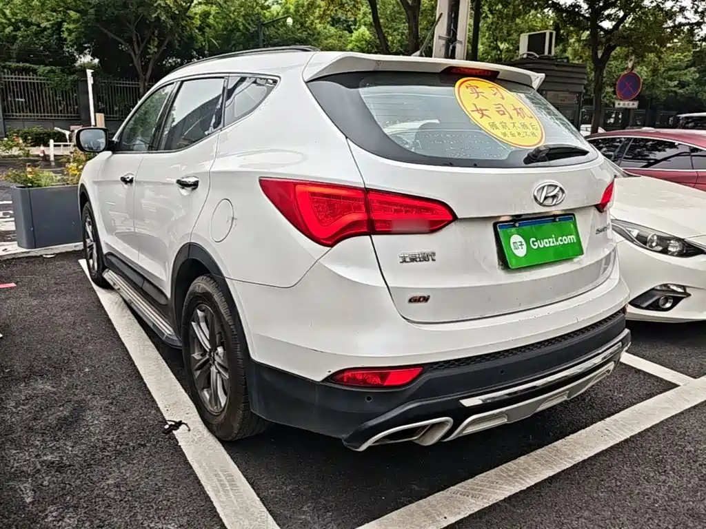 Hyundai Santa Fe — миниатюра 5