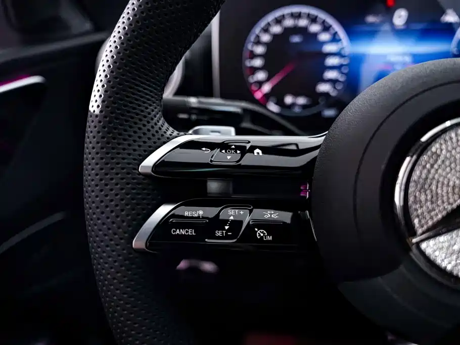 Mercedes-Benz C-Class — миниатюра 28