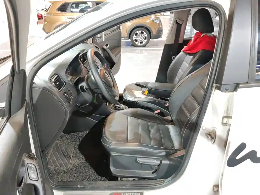 Volkswagen Polo — миниатюра 9