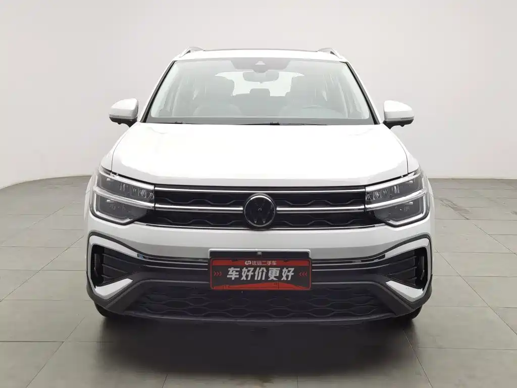 Volkswagen Tharu — миниатюра 3