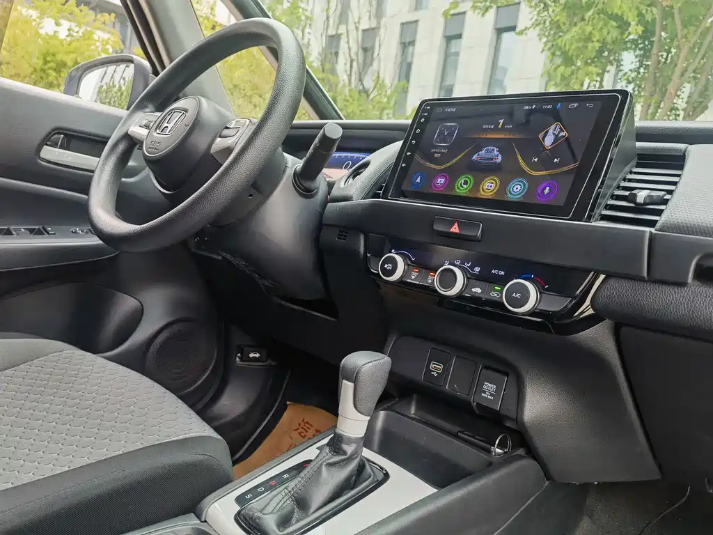 Honda Fit — миниатюра 11