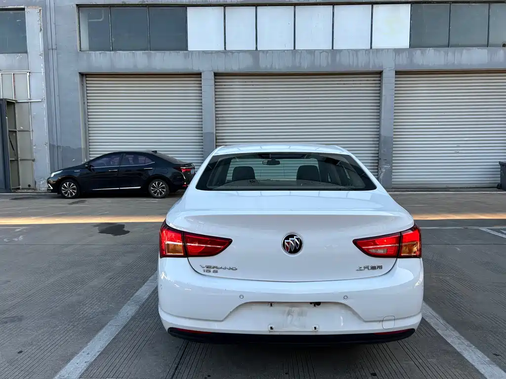 Buick Verano — миниатюра 6