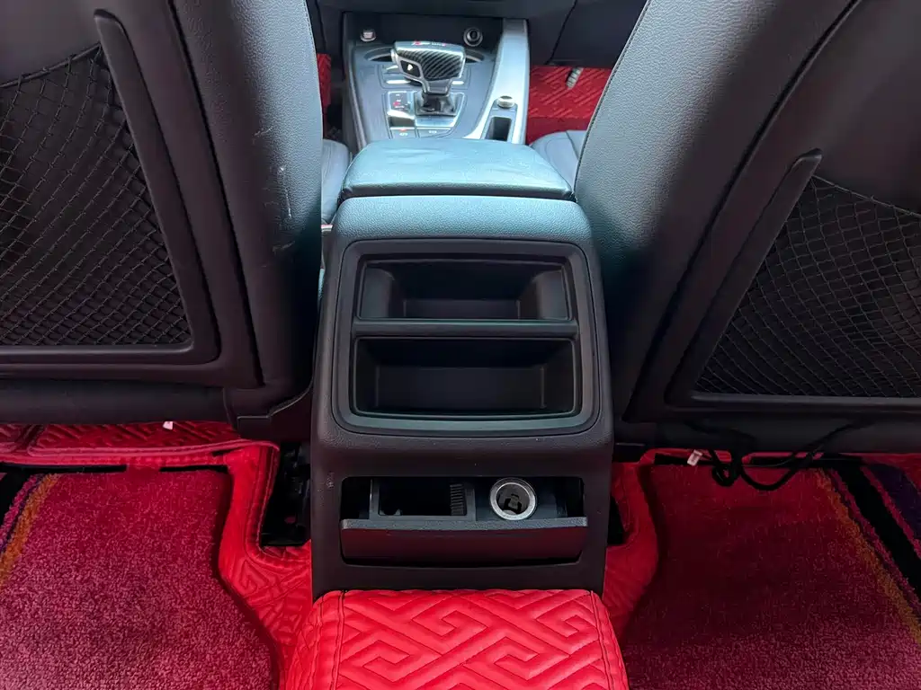 Audi A4L — миниатюра 21