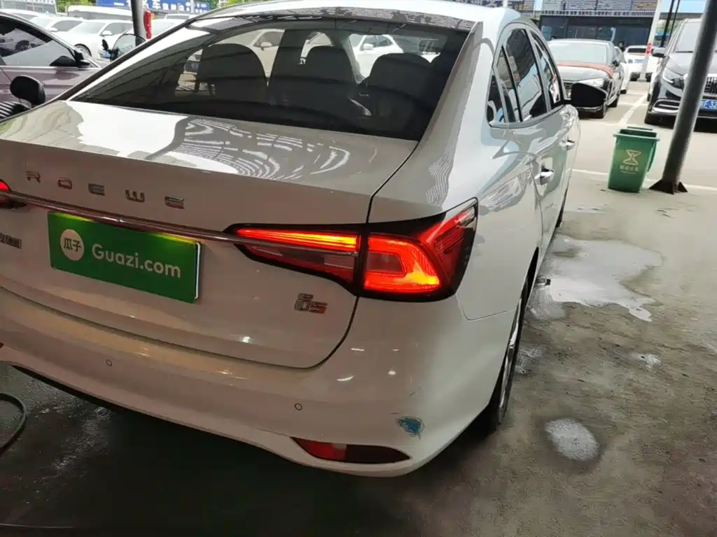 Roewe i5 — миниатюра 8