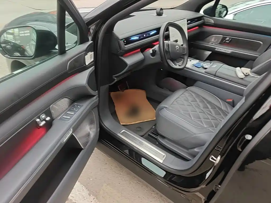 NIO ES8 — миниатюра 16