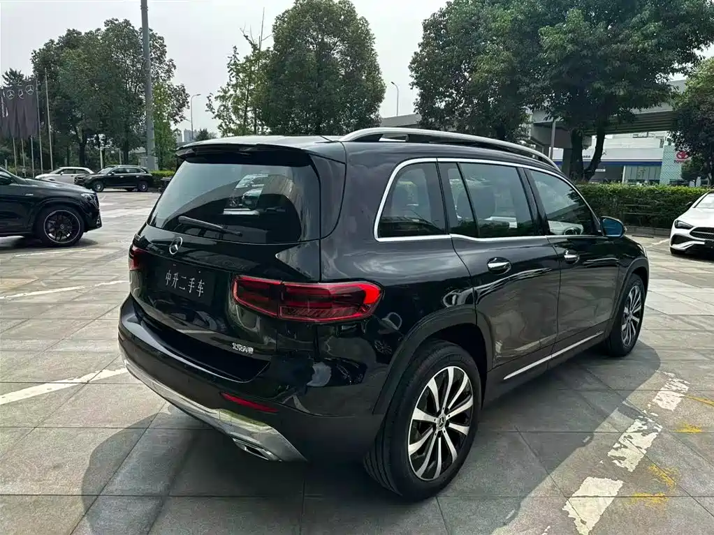 Mercedes-Benz GLB 2024 GLB 220 Fashion