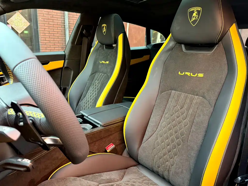 Lamborghini Urus — миниатюра 9