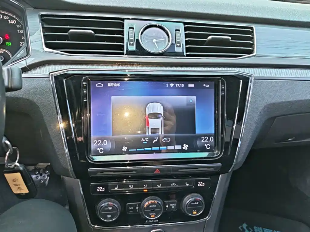 Volkswagen Passat — миниатюра 13