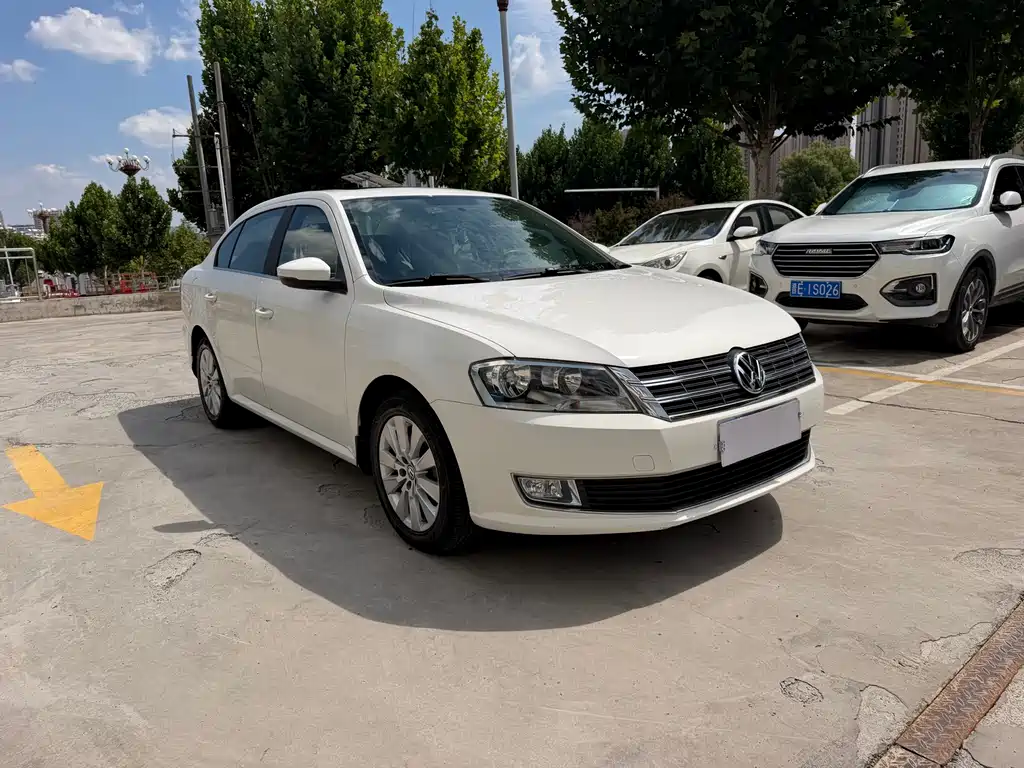 Volkswagen Lavida — миниатюра 3
