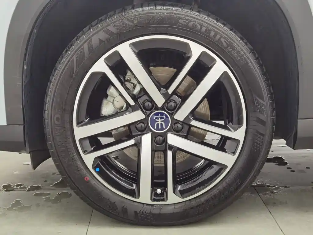 BYD L DM-i — миниатюра 17