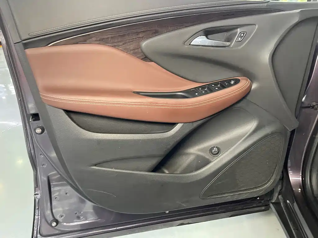 Buick Envision Plus — миниатюра 6