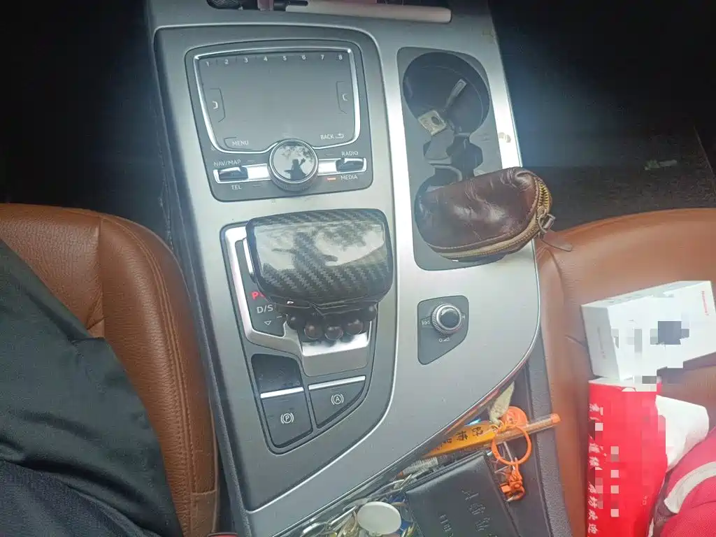 Audi Q7 — миниатюра 15