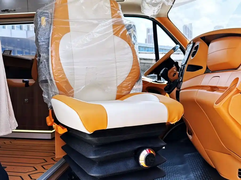 IVECO Ousheng — миниатюра 12