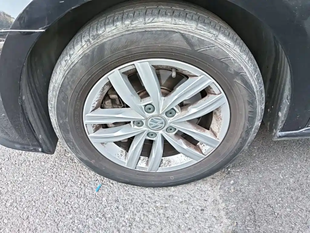 Volkswagen Passat — миниатюра 23