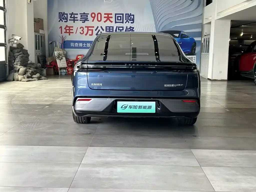 Geely Galaxy Xingyao 8 130km EM-P Explorer Edition, фото 8