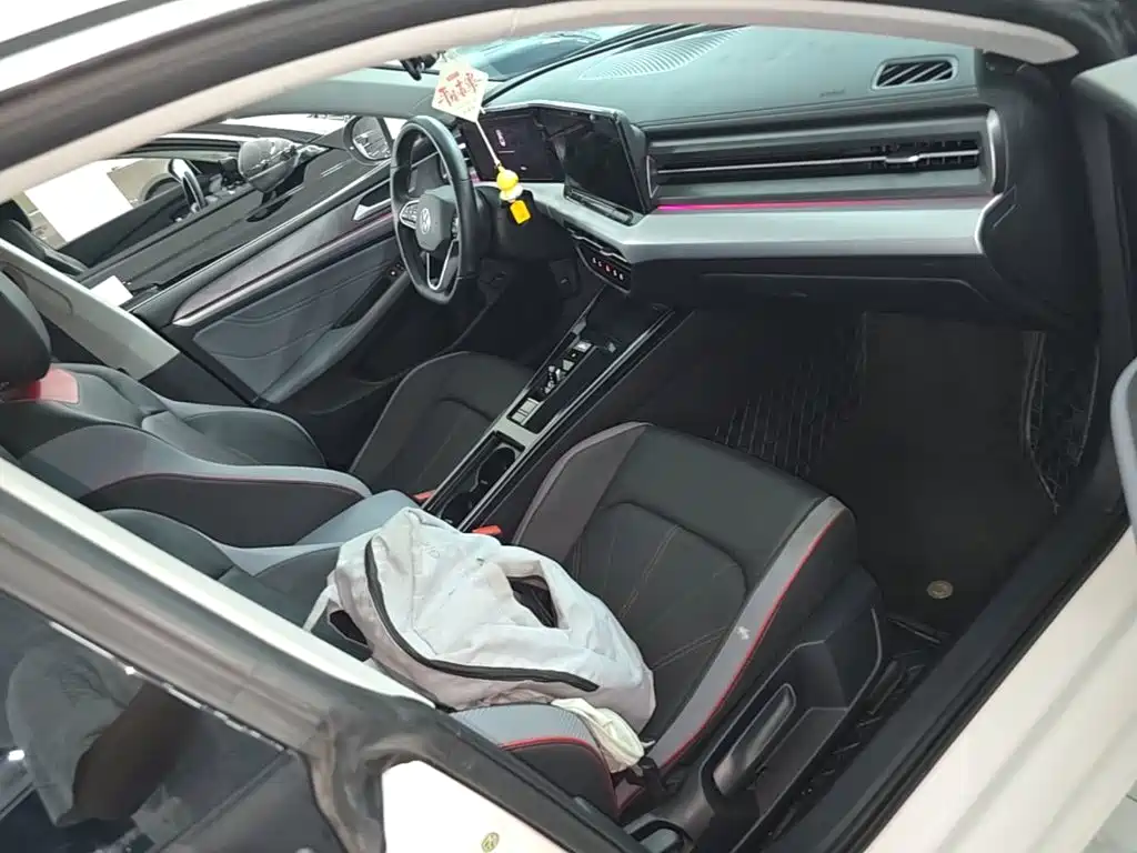 Volkswagen Lamando — миниатюра 25