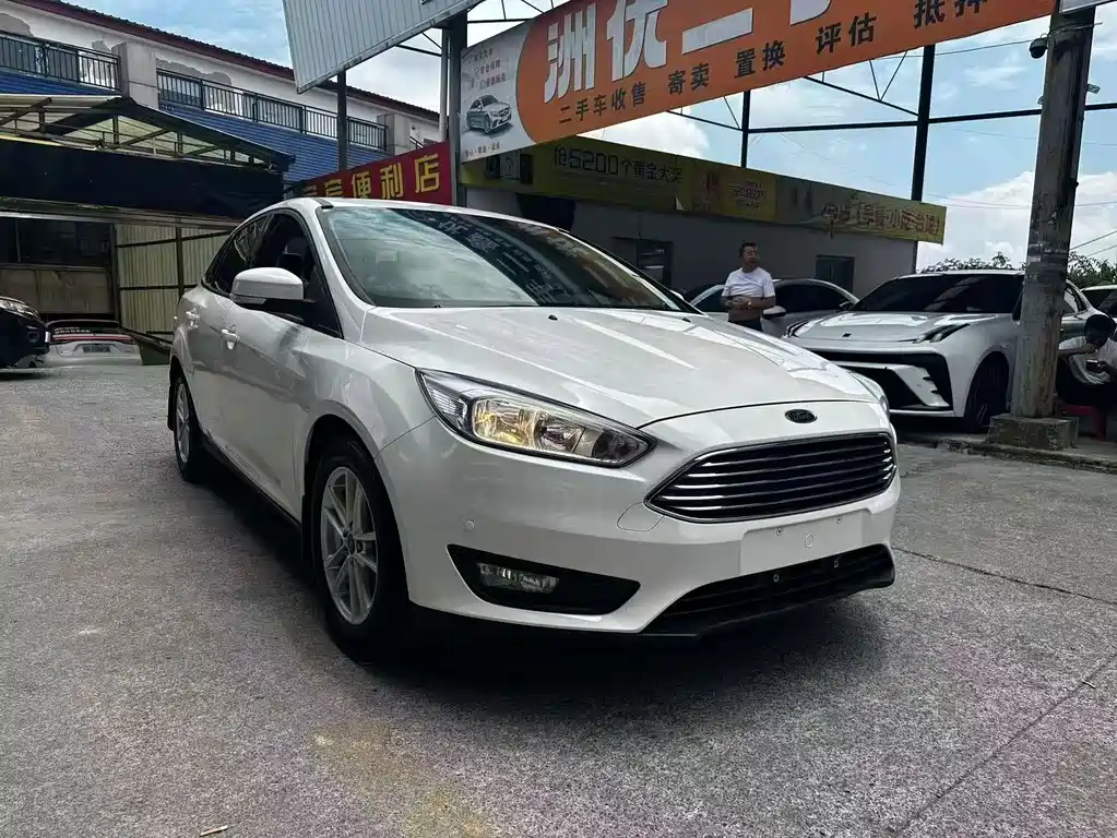 Ford Focus — миниатюра 3