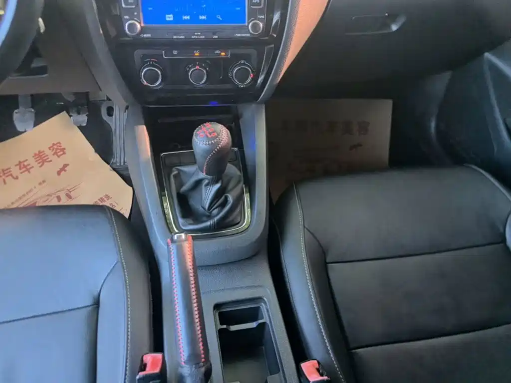Volkswagen Sagitar — миниатюра 14