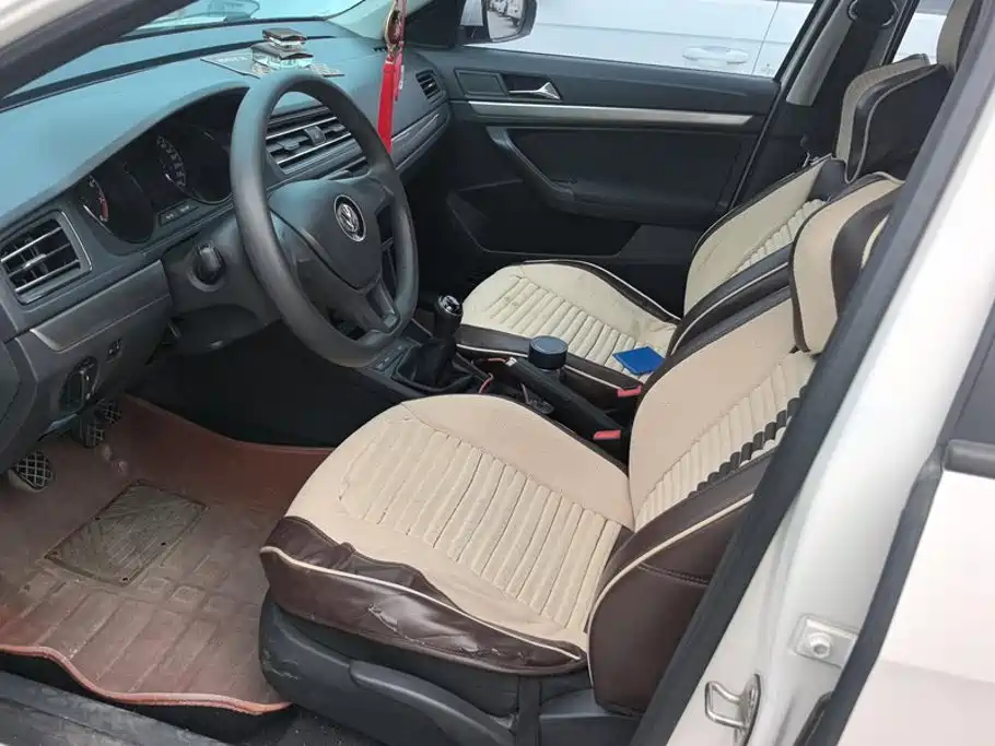 Volkswagen Lavida — миниатюра 9