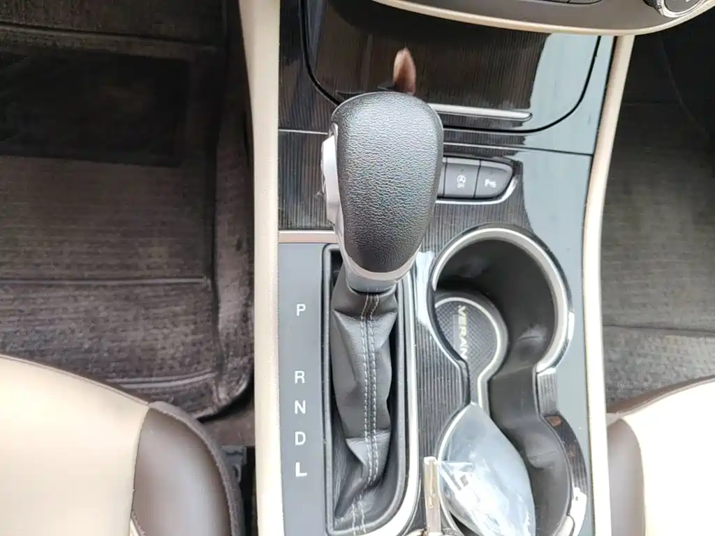 Buick Verano — миниатюра 14