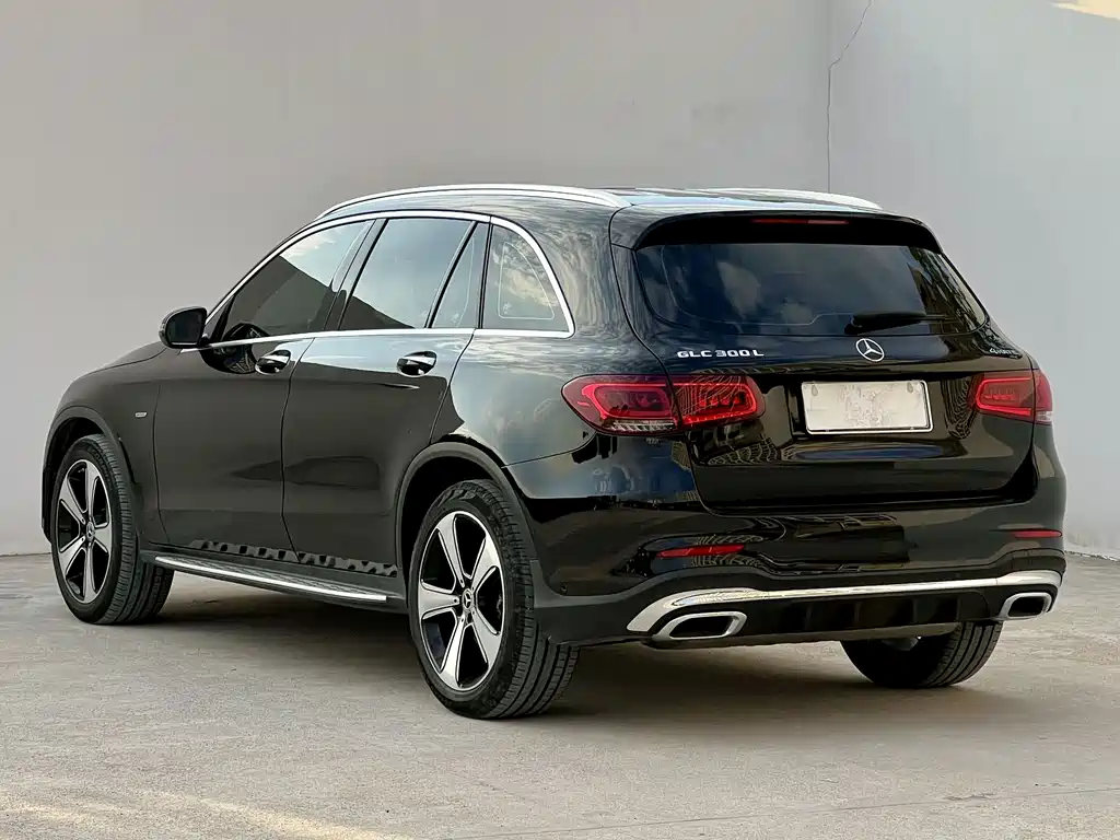 Mercedes-Benz GLC — миниатюра 3