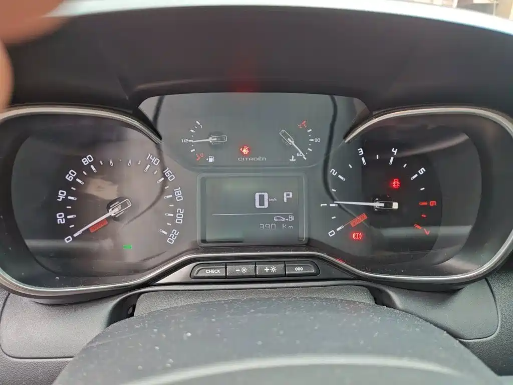 Citroen C4 Aircross — миниатюра 4