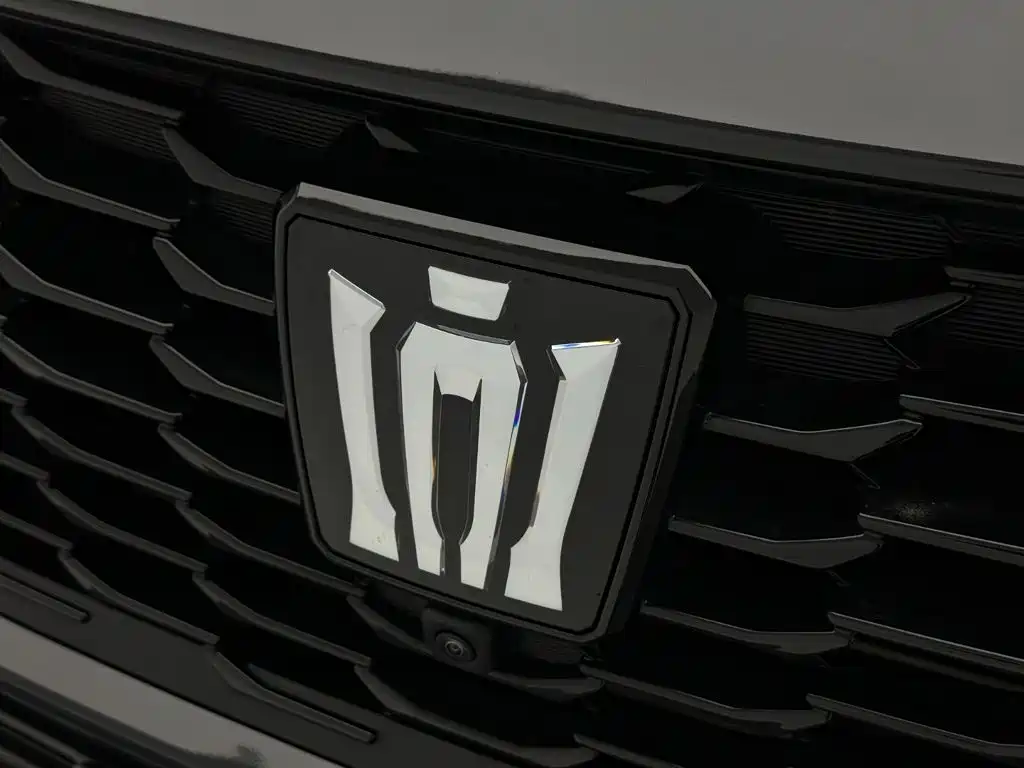 Toyota Crown Kluger — миниатюра 20