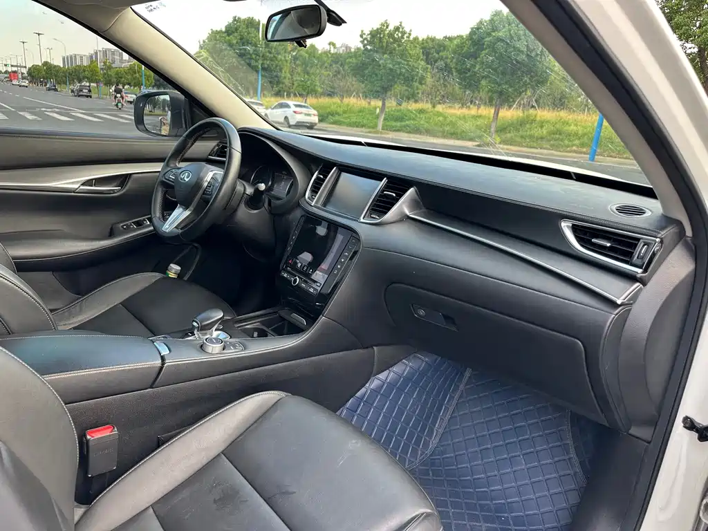 Infiniti QX50 — миниатюра 17