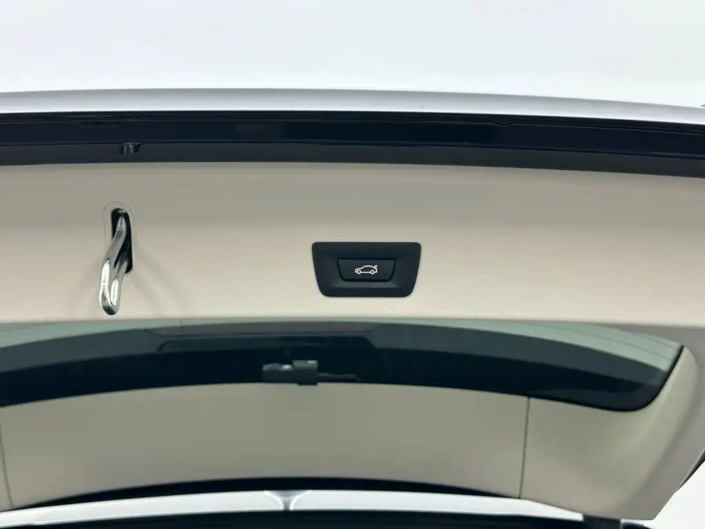 BMW iX3 — миниатюра 29