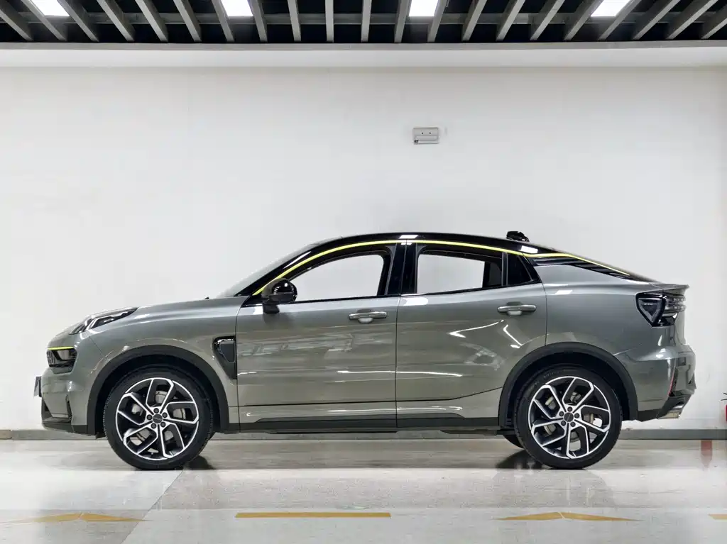 Lynk & Co 05 — миниатюра 10