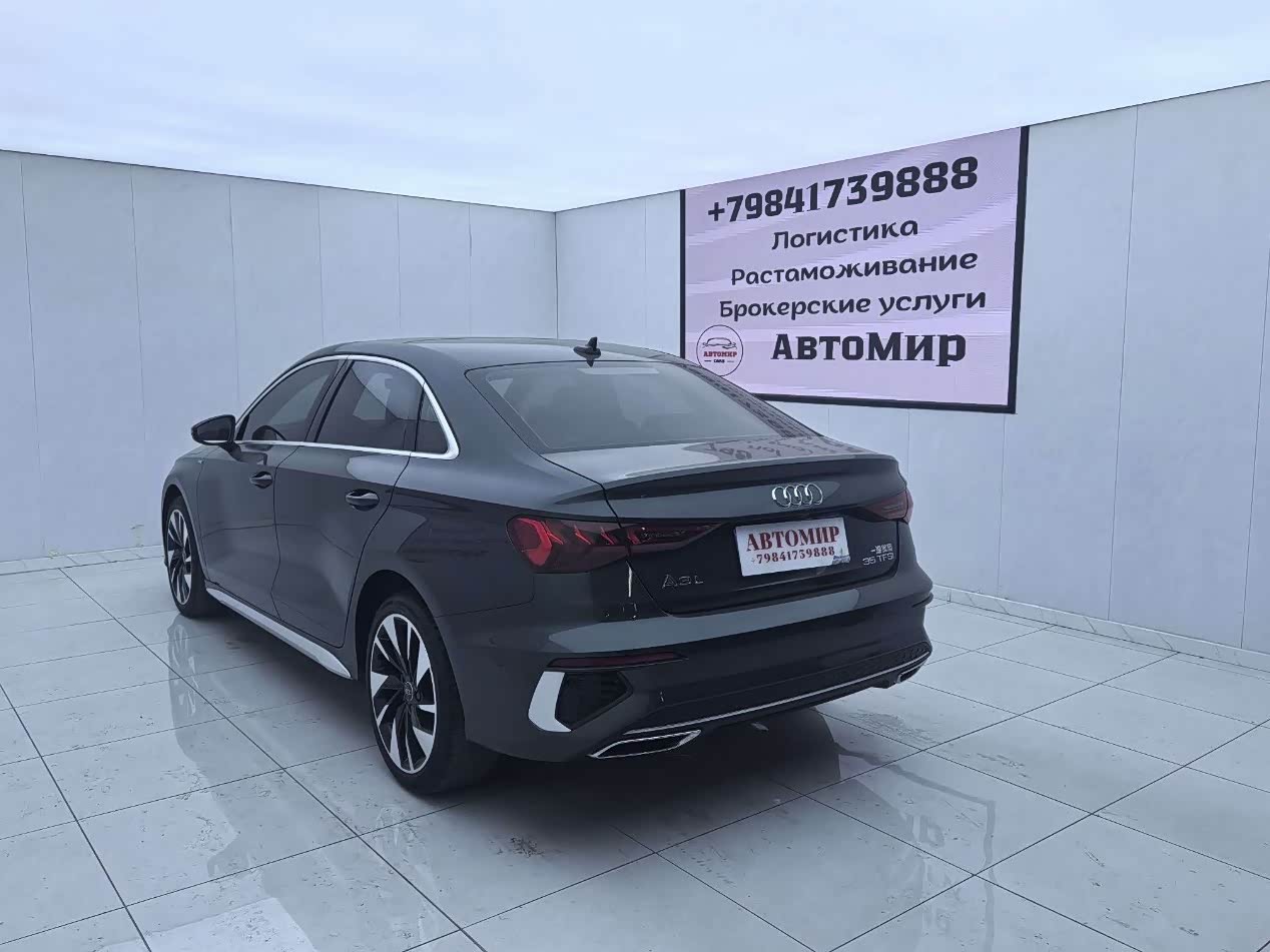 Audi A3 1.4 л 2022 г. Чёрный, пробег 27000 км