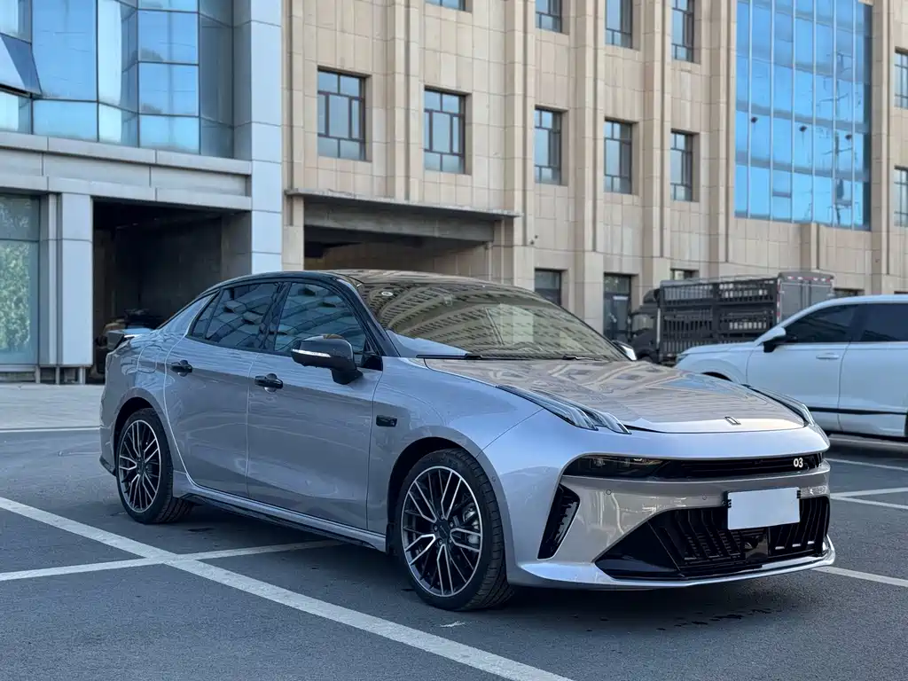 Lynk & Co 03 — миниатюра 3