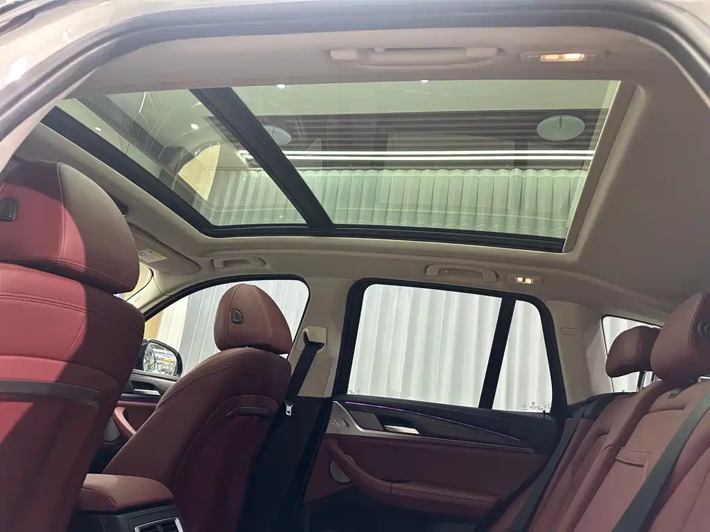 BMW X3 — миниатюра 15