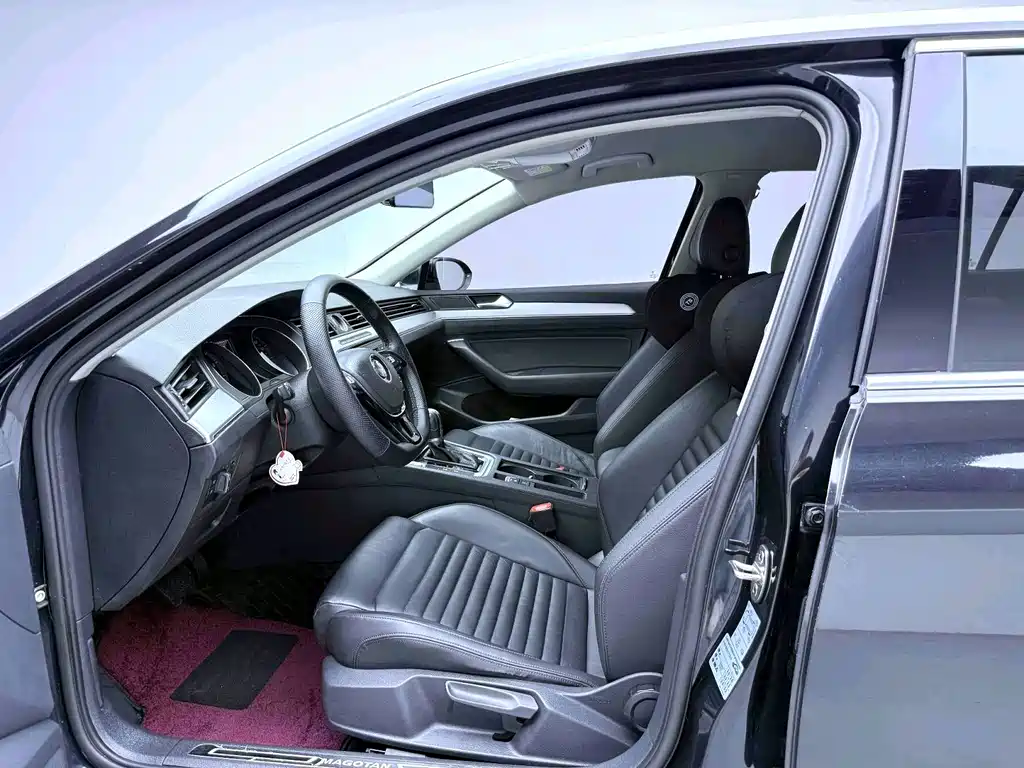 Volkswagen Magotan — миниатюра 7