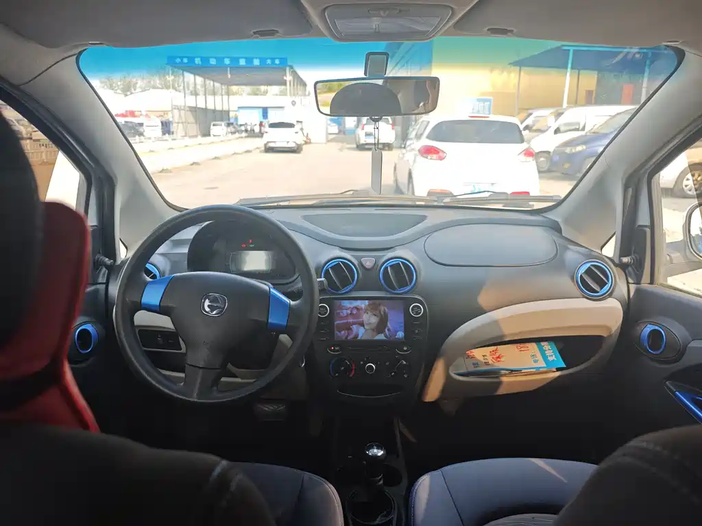 JMEV E200L 2016 E200