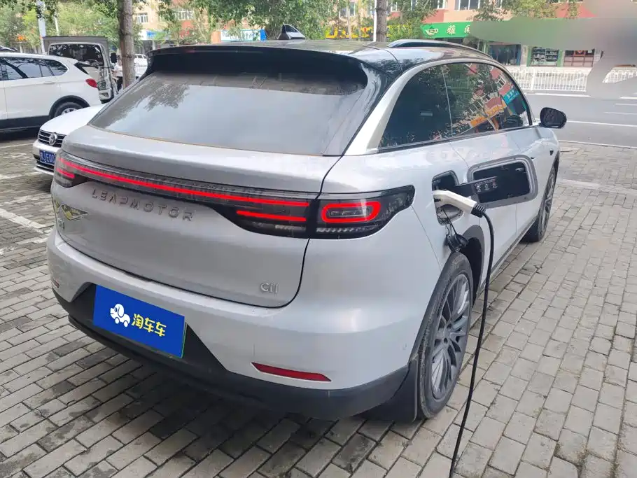 Leapmotor Leapmotor C11 — миниатюра 3