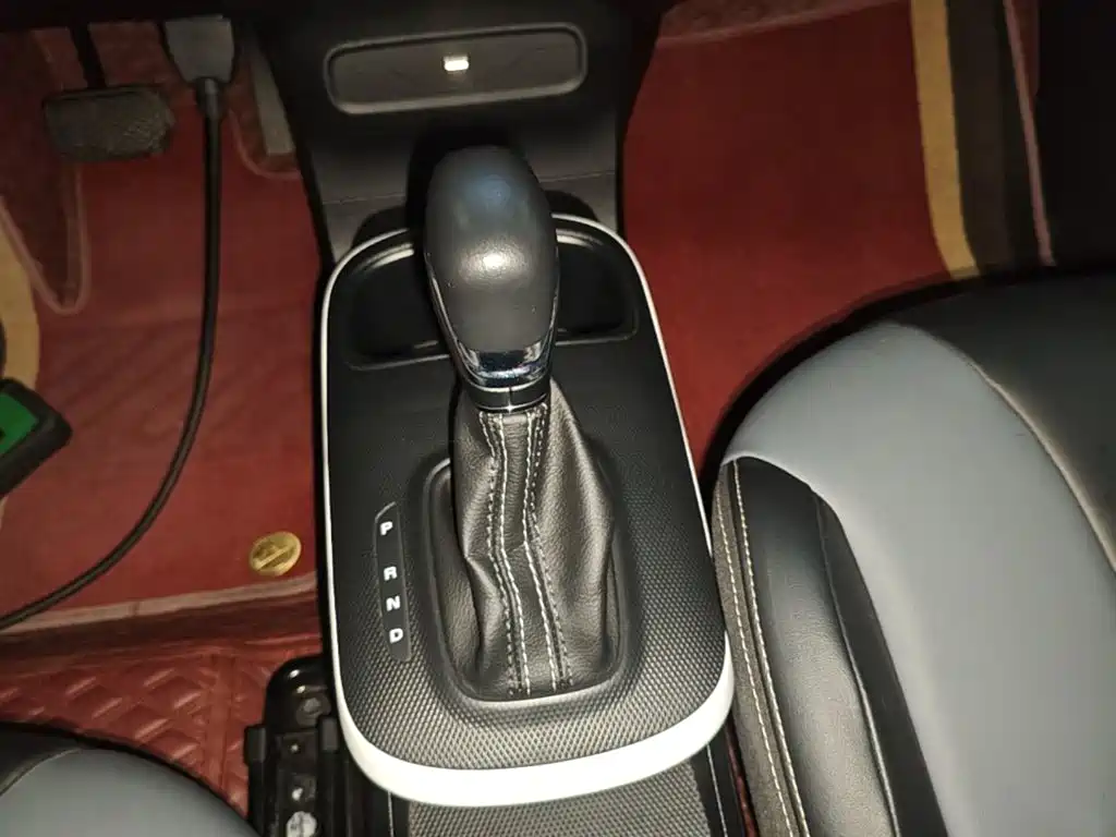 Roewe Clever — миниатюра 14