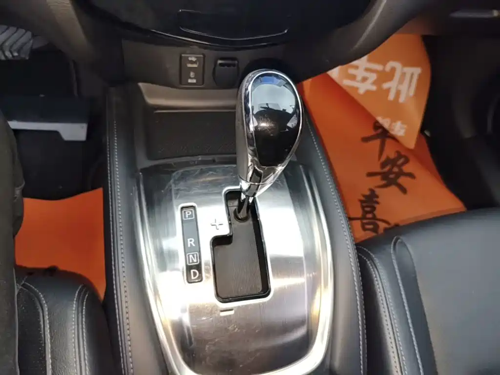 Nissan X-Trail — миниатюра 14