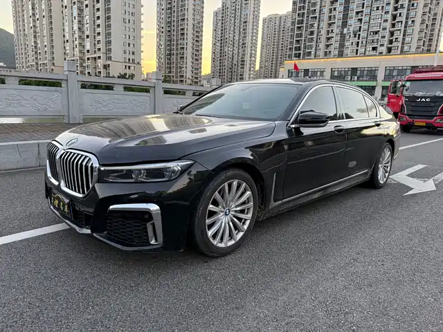 BMW  7 SERIES 2017