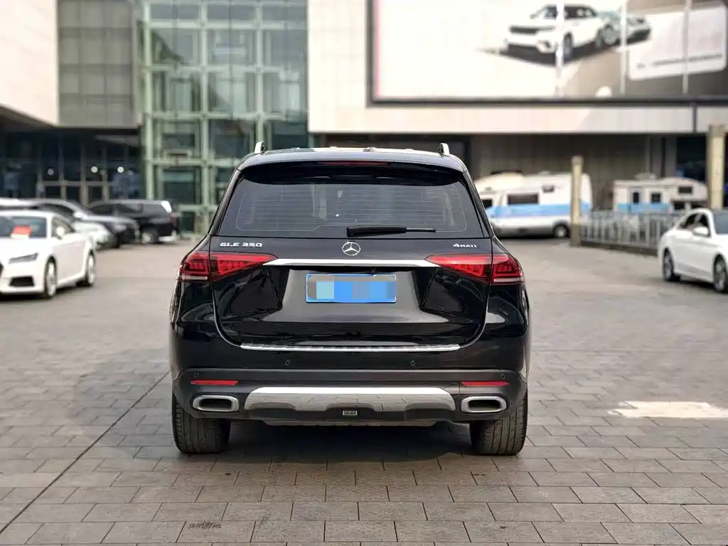 Mercedes-Benz GLE (Import) — миниатюра 3