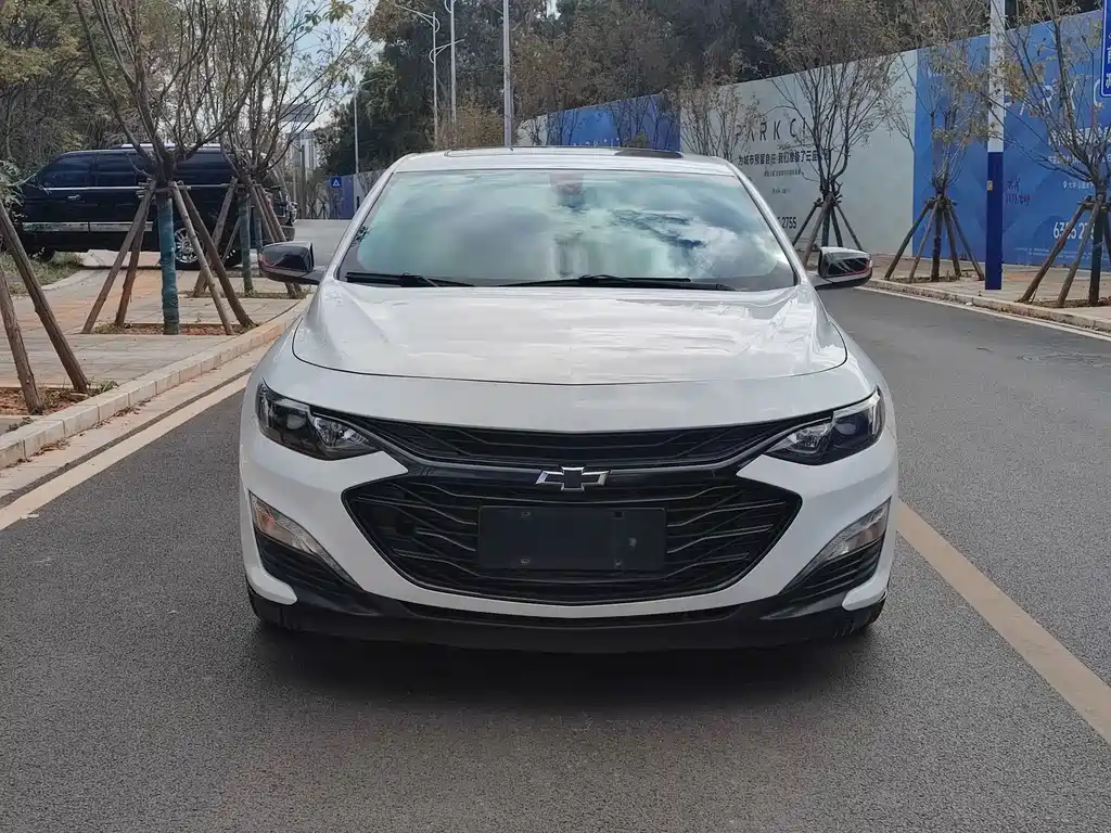 Chevrolet Malibu XL — миниатюра 3