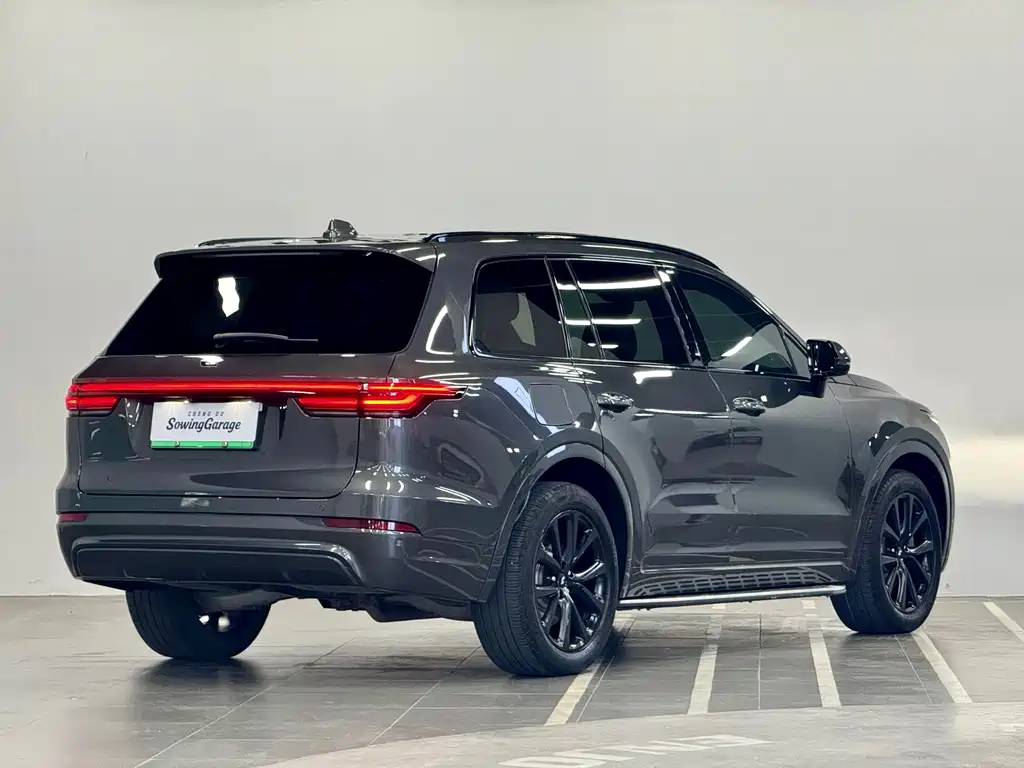 Li Auto Li ONE — миниатюра 4