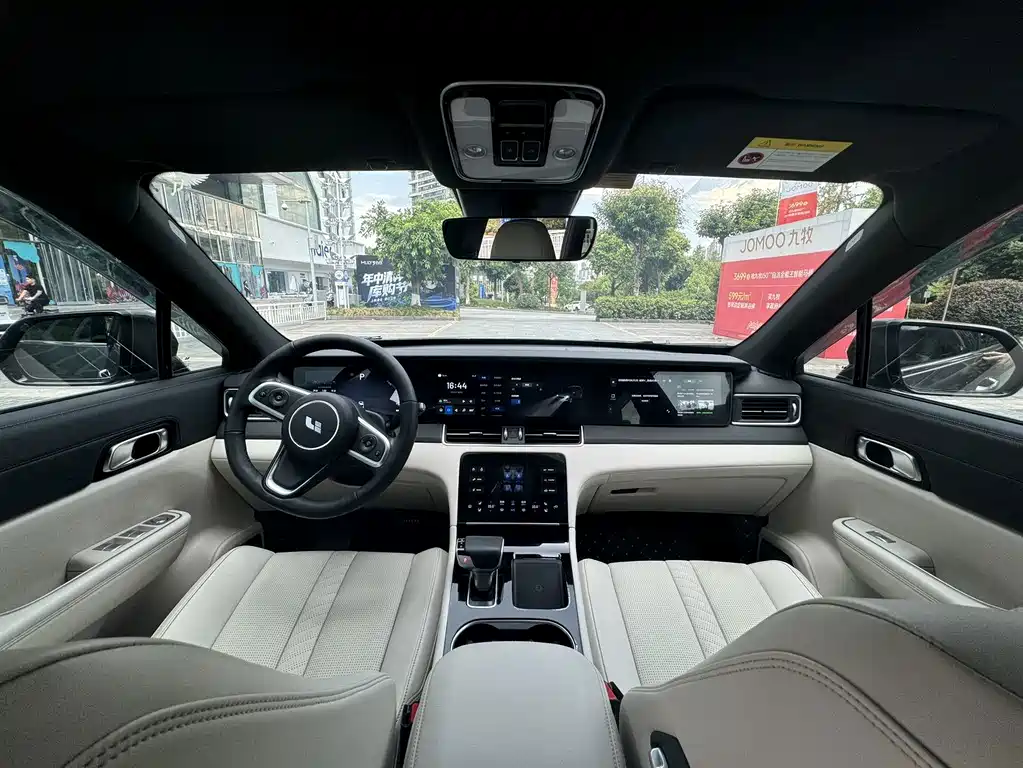 Li Auto Li ONE — миниатюра 5