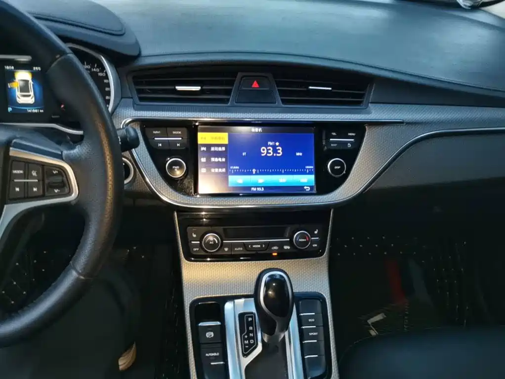 Geely Emgrand GS — миниатюра 13