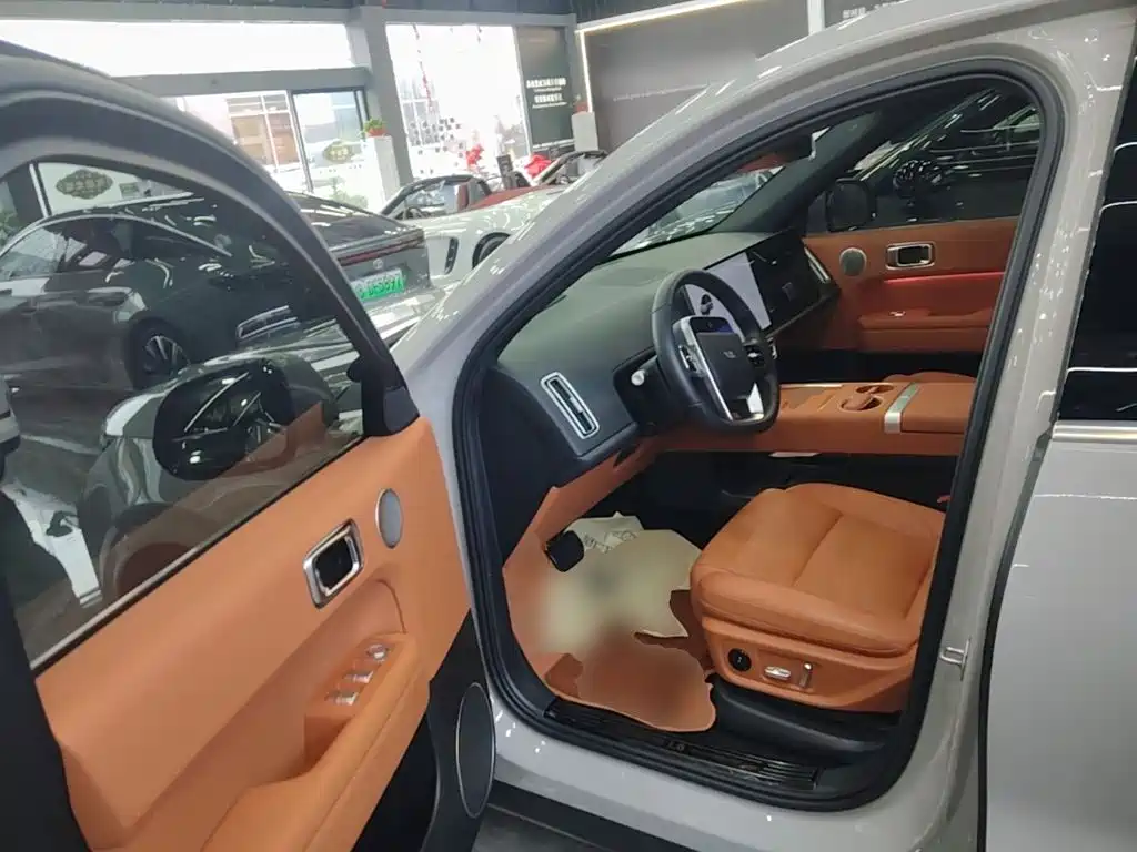 Li Auto Li L6 — миниатюра 16